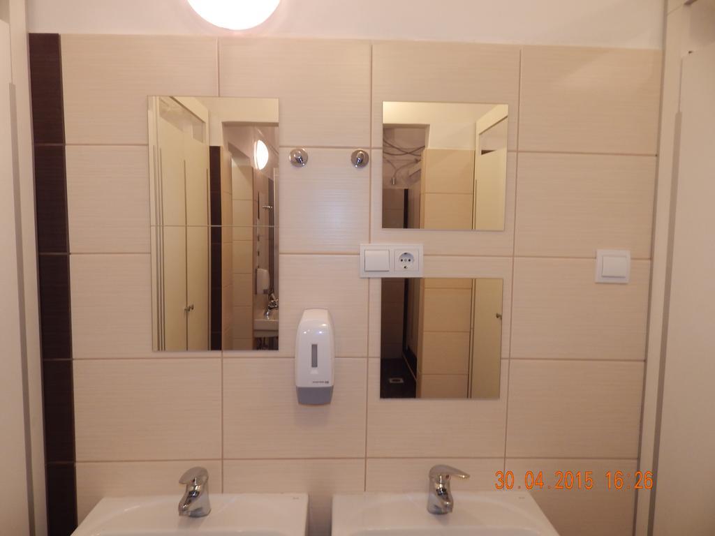 Violet Hostel بودابست المظهر الخارجي الصورة