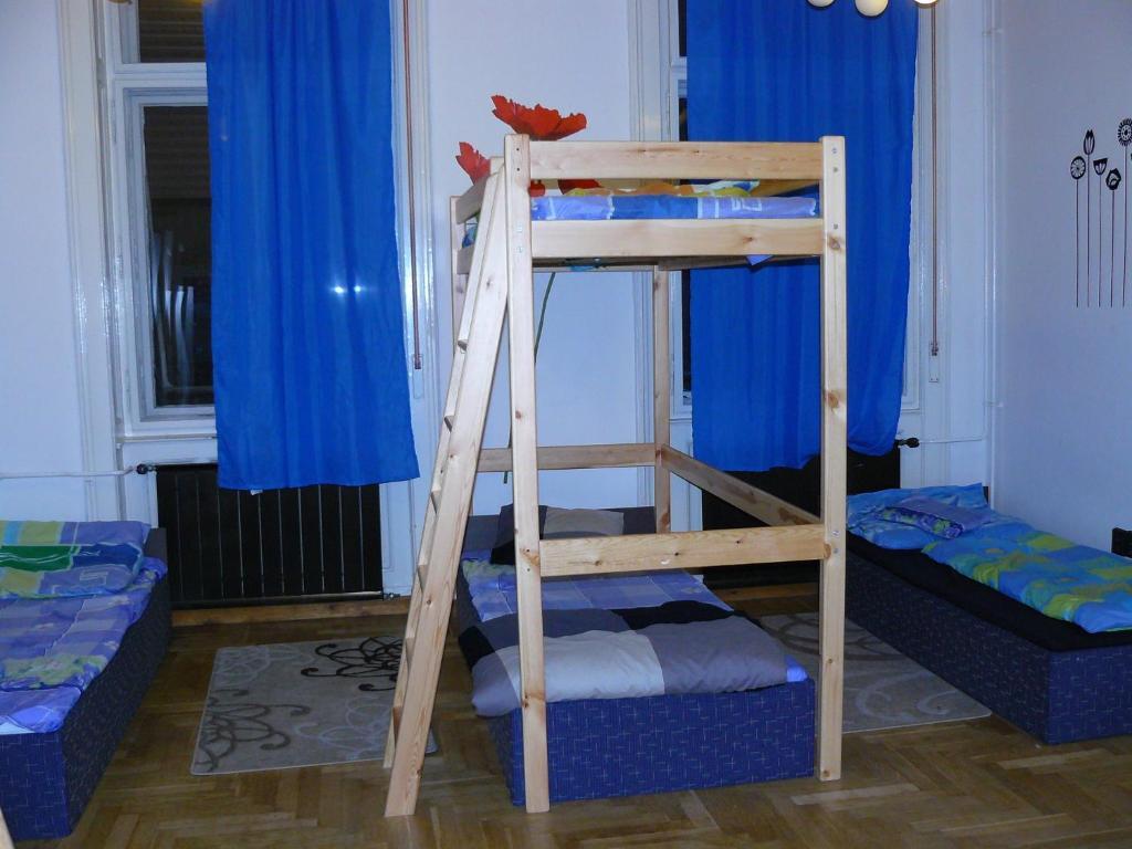Violet Hostel بودابست الغرفة الصورة